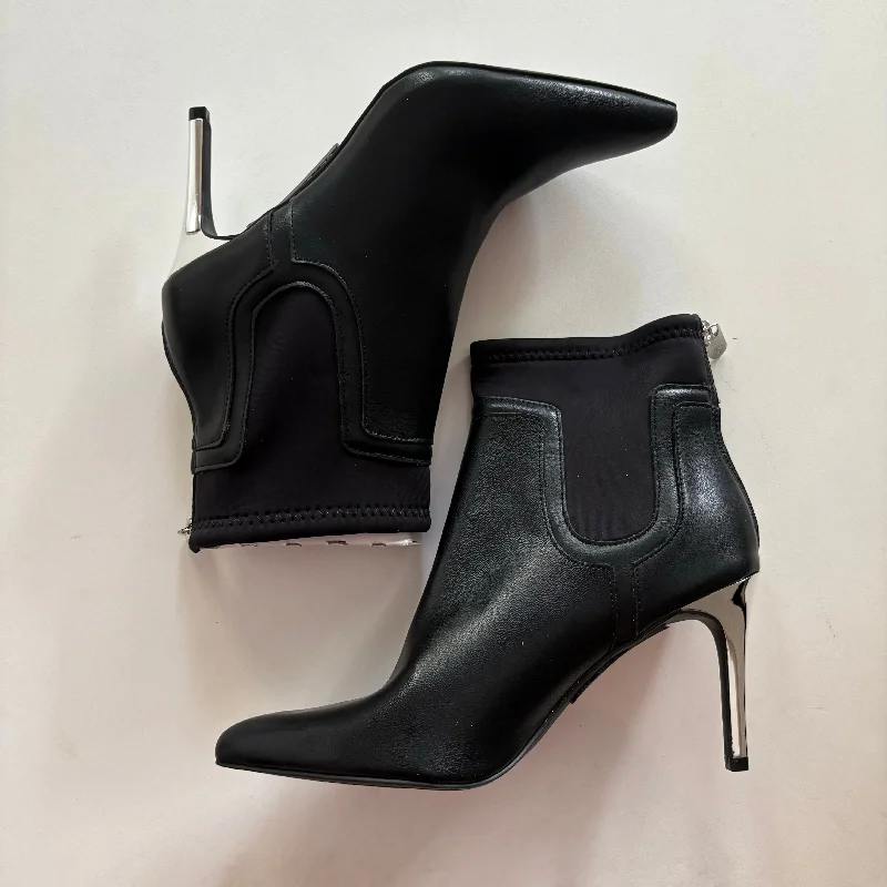 Boots Ankle Heels By Adrienne Vittadini In Black, Size: 7.5