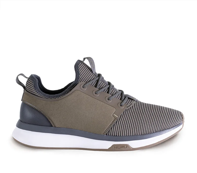 ATOM Neon - Accent Sneaker Look  